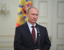 Путин отменил НДС на авиабилеты в Крым